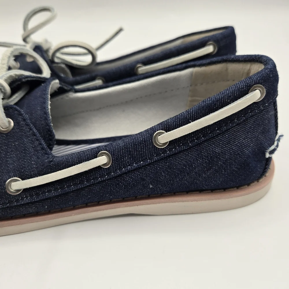 G.H. Bass & Co. Anchor Denim Navy Blue Slip On Loafers Shoes Womens Size 6.5